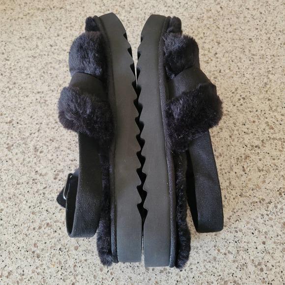 Koolaburra by UGG Fuzz'd Out Womens Slingback Sandals Black NWOT✨️sz 8 - Picture 10 of 13